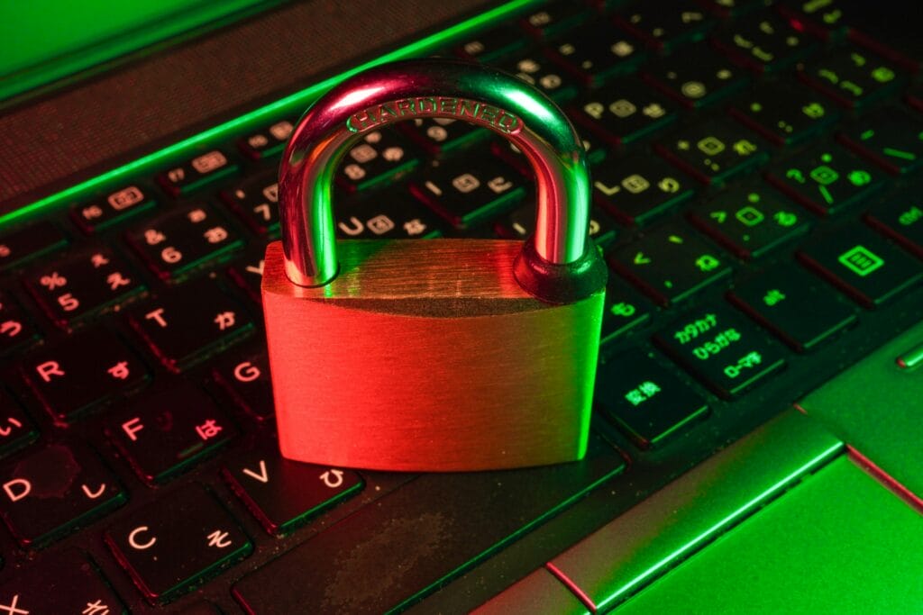 Beveiligingsfuncties van zakelijke laptops zoals biometrische scanners en encryptie zijn essentieel voor bedrijfsgegevens.